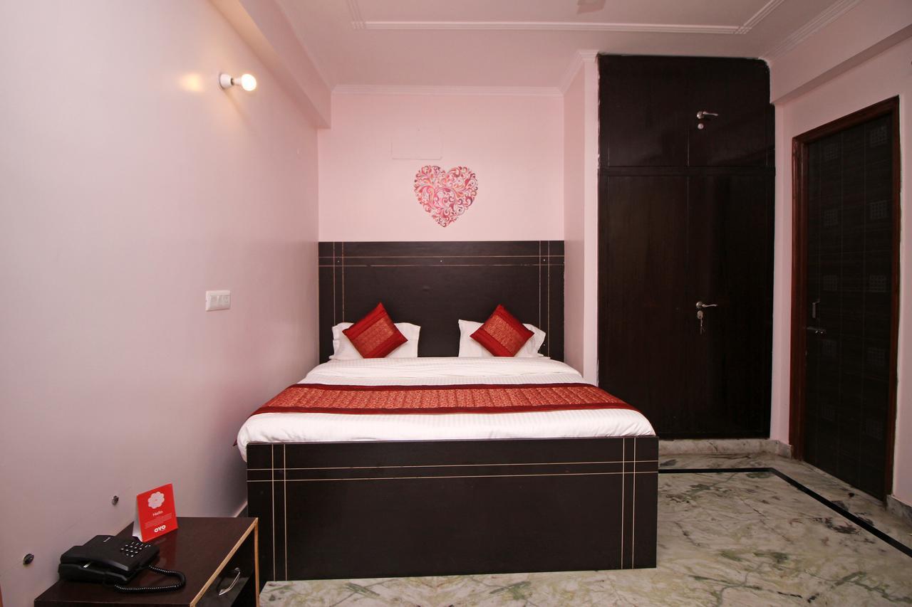 Oyo 9192 Hotel Raghav Residency Noida Exterior foto